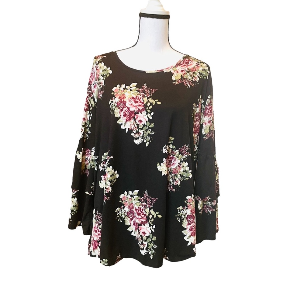 Como Vintage Beautiful Bohemian Black Floral Double Bell Sleeve Top Size 2X